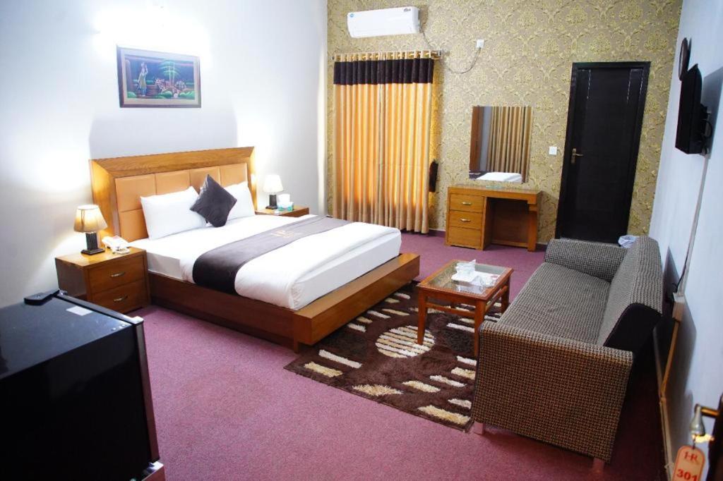 Hotel Red Line Islamabad Ngoại thất bức ảnh