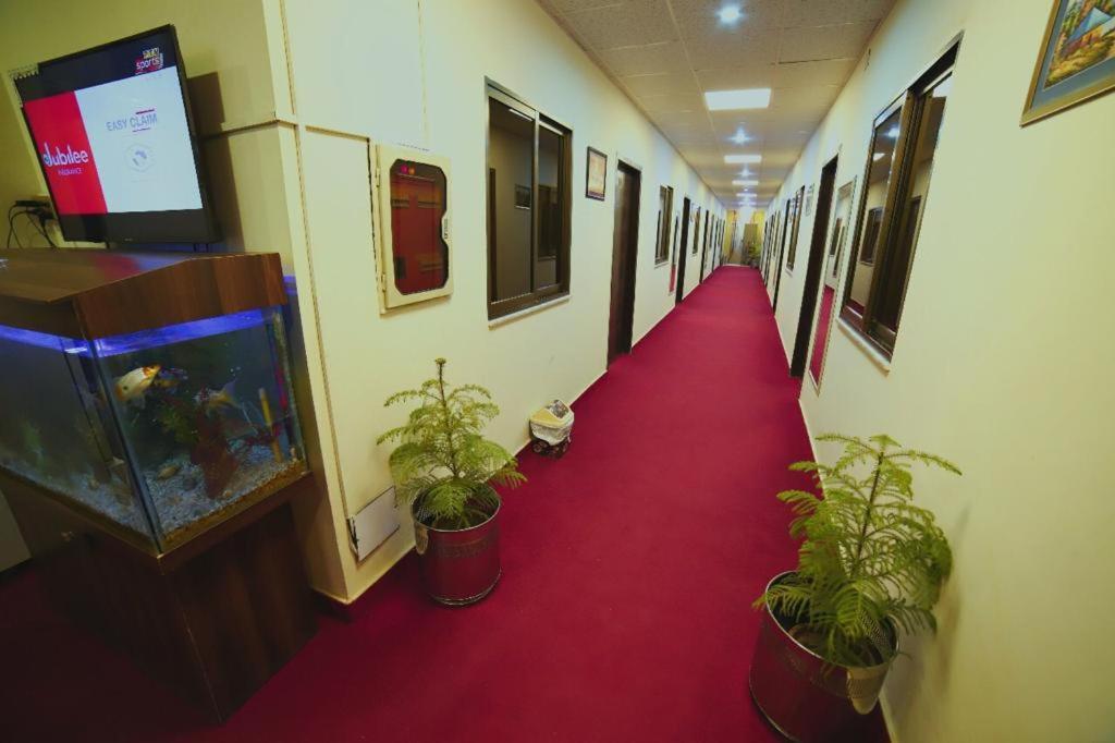 Hotel Red Line Islamabad Ngoại thất bức ảnh